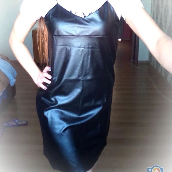 Women PU Leather Mini Dress - Picture 5 of 8